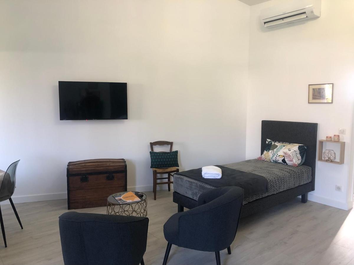 Chambre D'Hotes Les Bacquerins Sainte-Helene  المظهر الخارجي الصورة